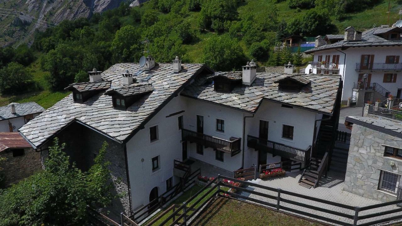 Mulino del Bianco Apartments La Thuile Exterior foto